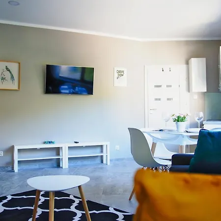 Kapitanska Apartament *