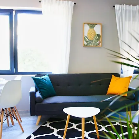 Kapitanska * غدينيا