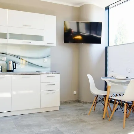 Kapitanska * غدينيا